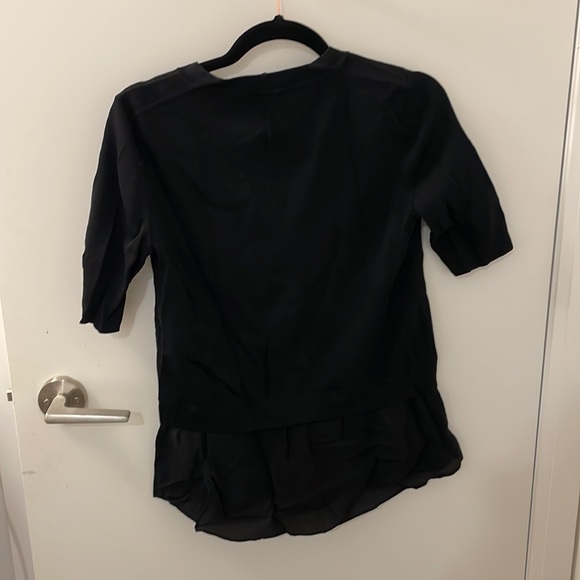 Black double layer sweater from hallhuber Donna. Hardly worn - Picture 2 of 3